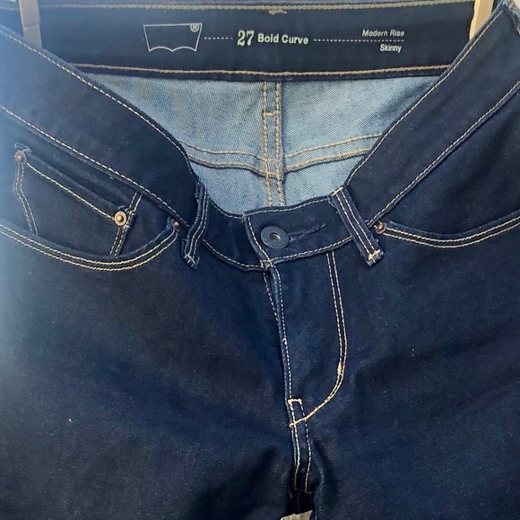 Dark Bold Curve Levi’s Skinny Jeans LONG - Picture 3 of 3